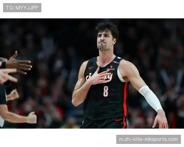 阿夫迪亚场均30分进步显著 奇才前锋技术成长轨迹解读