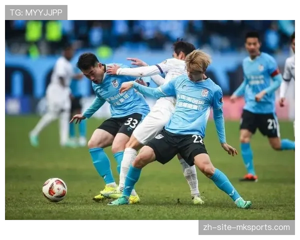 大连英博一球小胜上海海港 主场优势发挥关键作用 大连英博一球小胜上海海港 主场优势发挥关键作用
